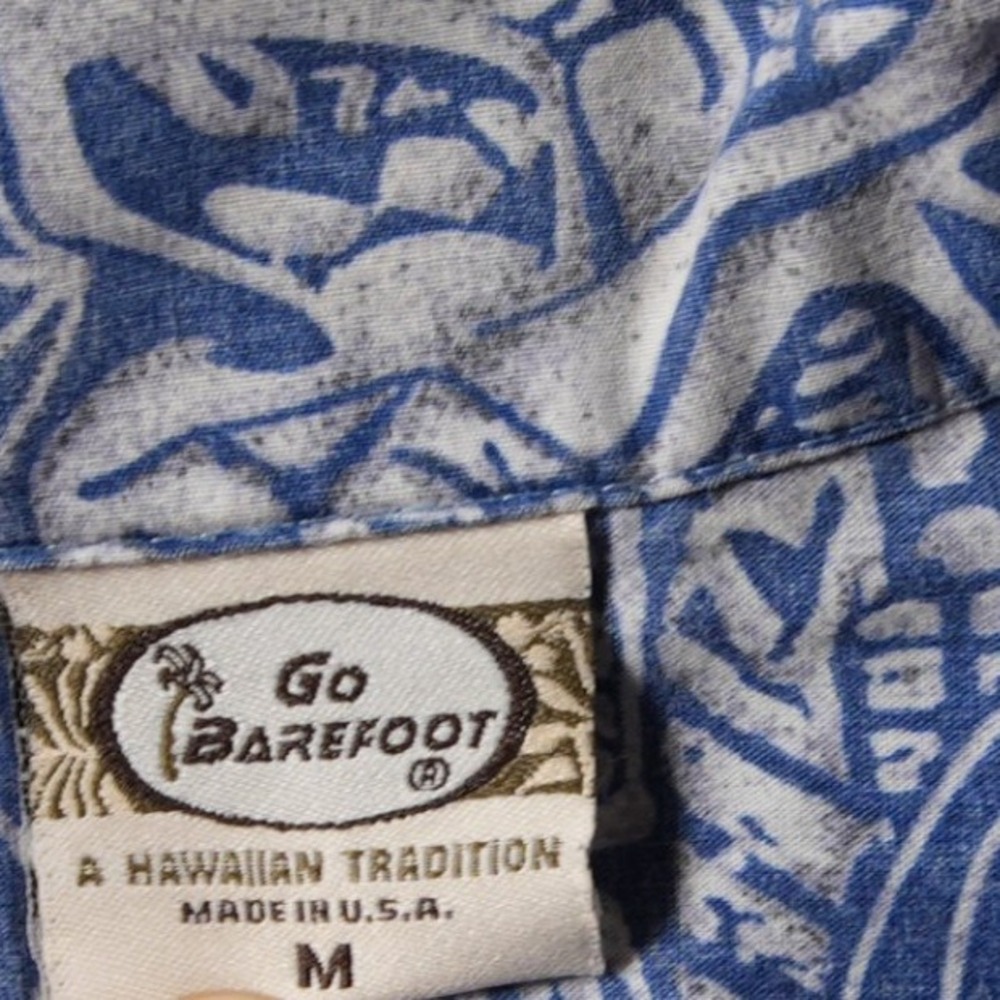Go Barefoot Tribal Geometric Nautical USA Retro Hawaiian Aloha Men Shirt M Surf - Picture 4 of 13